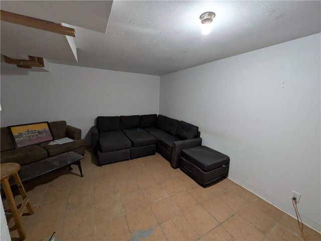 25919 S Old Drum Road, Garden City, MO 64747