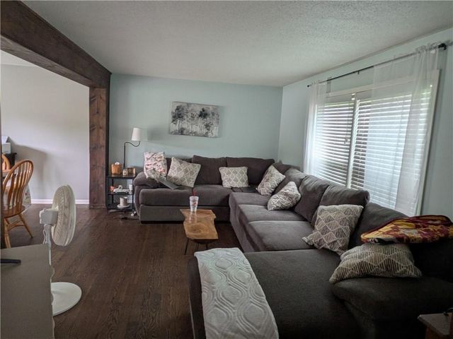 25919 S Old Drum Road, Garden City, MO 64747