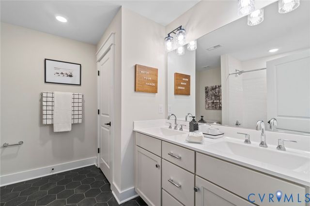 4891 Gooden Trl, Quinton, VA 23141