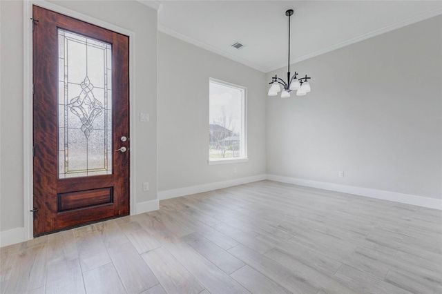 8405 Folkstone Lane, Houston, TX 77075