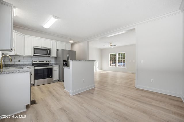 154 Lovers Lane, Elizabeth City, NC 27909