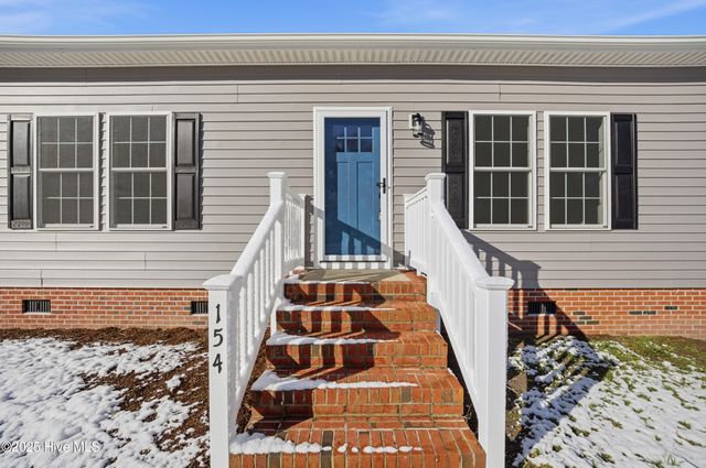 154 Lovers Lane, Elizabeth City, NC 27909