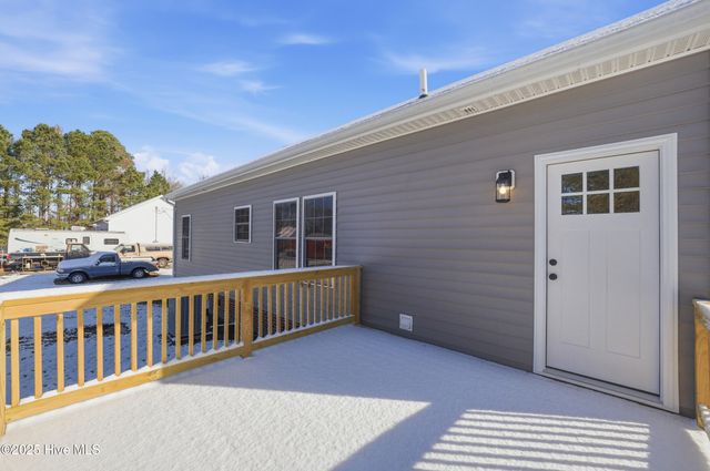 154 Lovers Lane, Elizabeth City, NC 27909