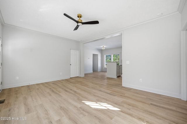 154 Lovers Lane, Elizabeth City, NC 27909