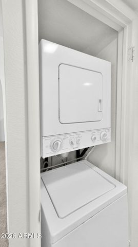 7557 N DREAMY DRAW Drive 206, Phoenix, AZ 85020