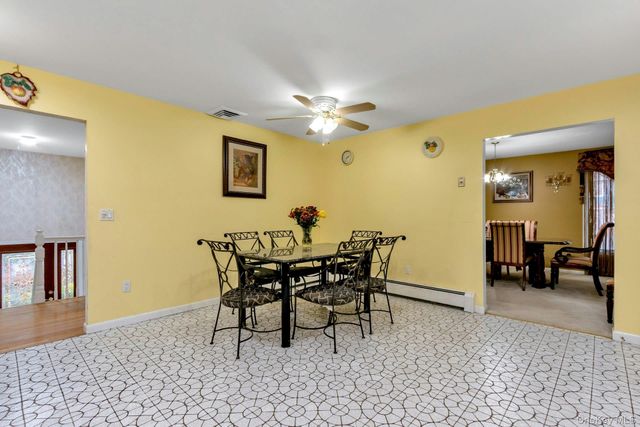 44 Greenridge Way, Spring Valley, NY 10977