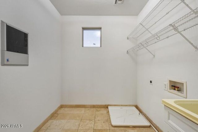 14756 W COLUMBUS Avenue, Goodyear, AZ 85395