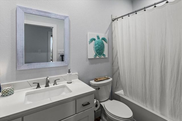 4102 Grayson Drive, Galveston, TX 77554