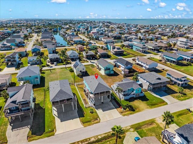 4102 Grayson Drive, Galveston, TX 77554