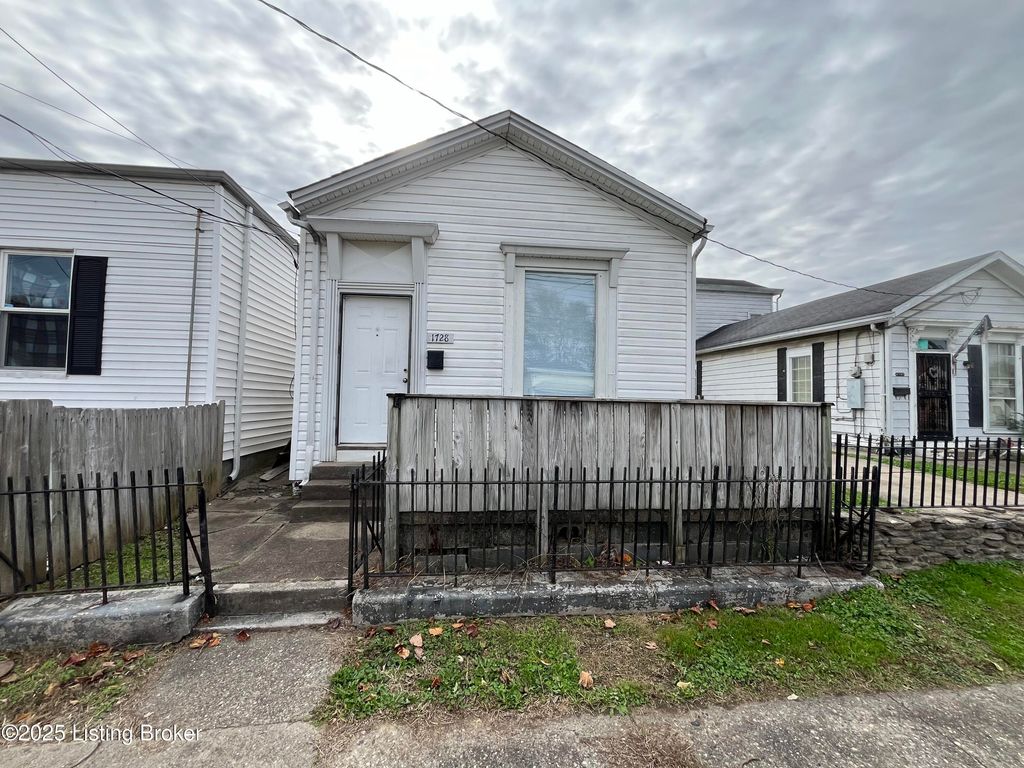 1728 Rowan St, Louisville, KY 40203
