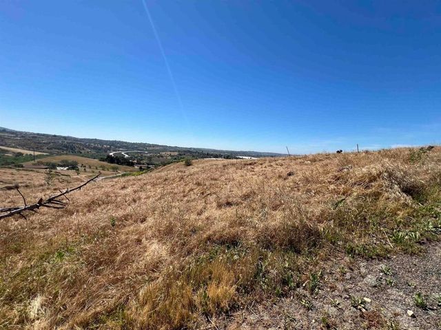 Parcel 3 & 4 Emerald Hill Road, Bonsall, CA 92003