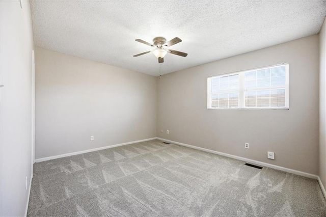 6411 E 127th Street, Grandview, MO 64030