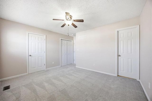 6411 E 127th Street, Grandview, MO 64030