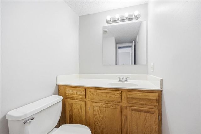 6411 E 127th Street, Grandview, MO 64030