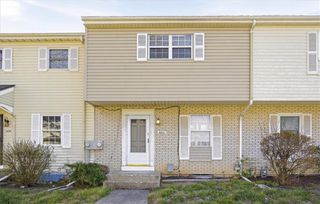 6411 E 127th Street, Grandview, MO 64030