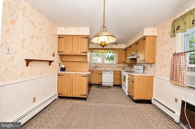 408 CENTRAL AVE, Feasterville Trevose, PA 19053
