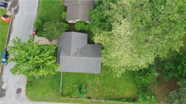 1915 Theodore Drive, Springdale, AR 72762