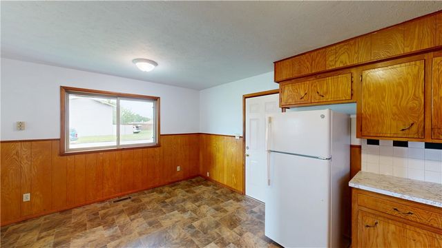 1915 Theodore Drive, Springdale, AR 72762