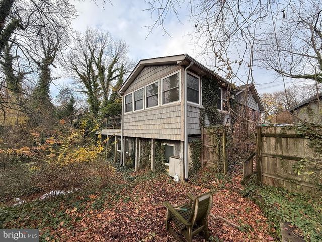 1602 HARVEY RD, Wilmington, DE 19810