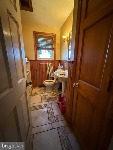 1602 HARVEY RD, Wilmington, DE 19810