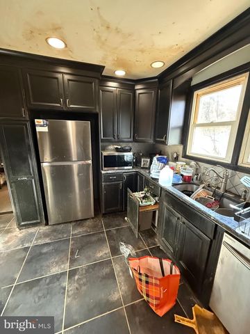 1602 HARVEY RD, Wilmington, DE 19810
