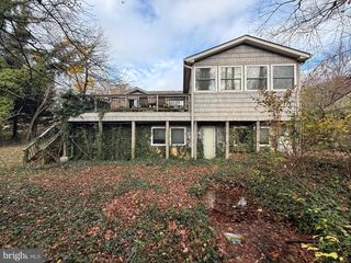 1602 HARVEY RD, Wilmington, DE 19810