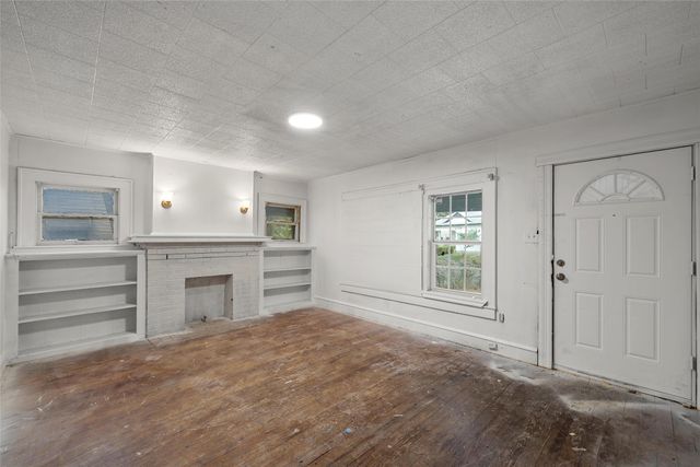 512 Tyler Street, Waco, TX 76704