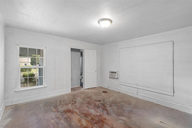 512 Tyler Street, Waco, TX 76704