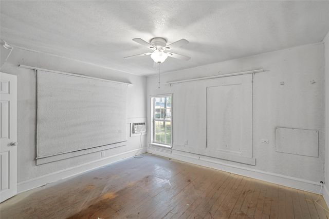 512 Tyler Street, Waco, TX 76704