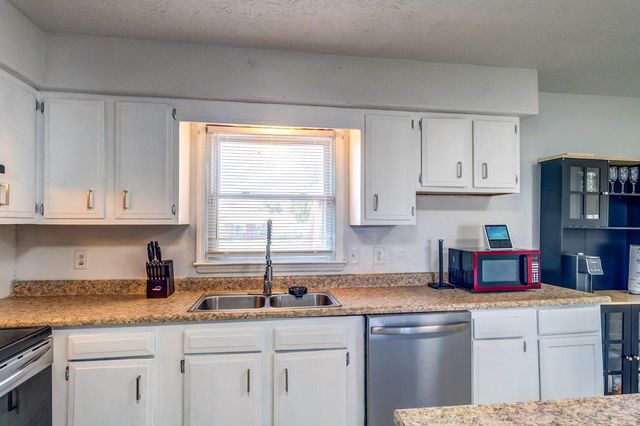 102 Brooks Road, Richmond, KY 40475