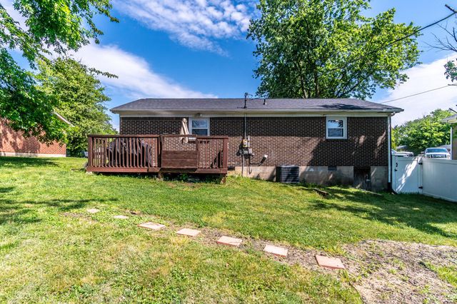 102 Brooks Road, Richmond, KY 40475