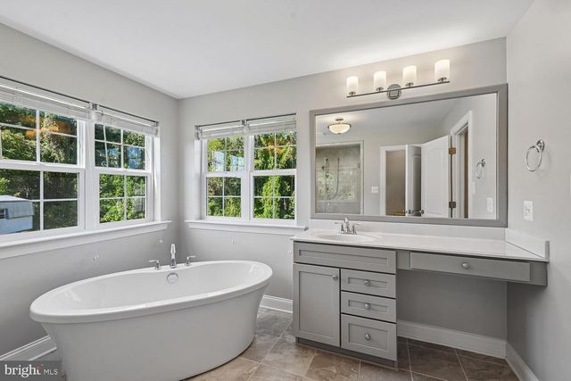 1015 RAY TROTT LN, Huntingtown, MD 20639