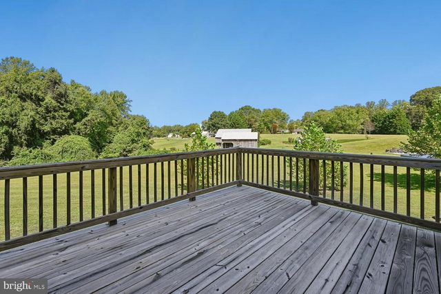 1015 RAY TROTT LN, Huntingtown, MD 20639