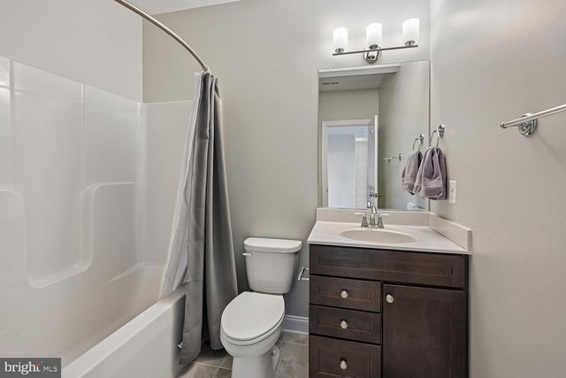 1015 RAY TROTT LN, Huntingtown, MD 20639
