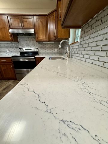 2606 Country Drive, Mountain Grove, MO 65711