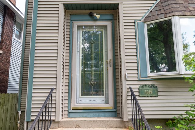 1549 Atchison Avenue, Whiting, IN 46394