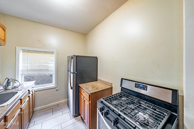 40-42 Ontario Street, Albany, NY 12206