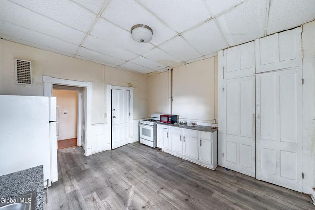 40-42 Ontario Street, Albany, NY 12206