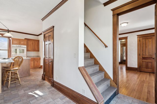 319 S Main Street, Fayette, IA 52142