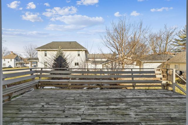 319 S Main Street, Fayette, IA 52142