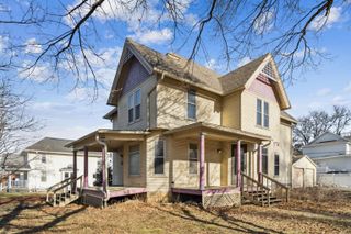 319 S Main Street, Fayette, IA 52142