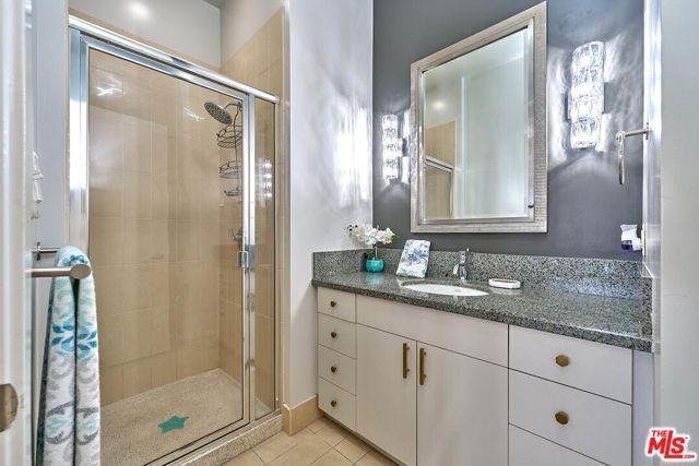 3810 Wilshire Boulevard 408, Los Angeles, CA 90010