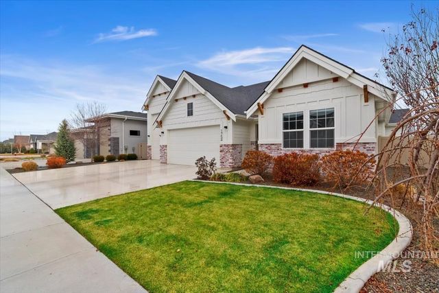 1754 N Peakhurt, Kuna, ID 83634