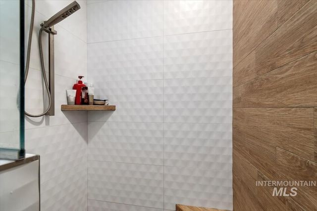 1754 N Peakhurt, Kuna, ID 83634