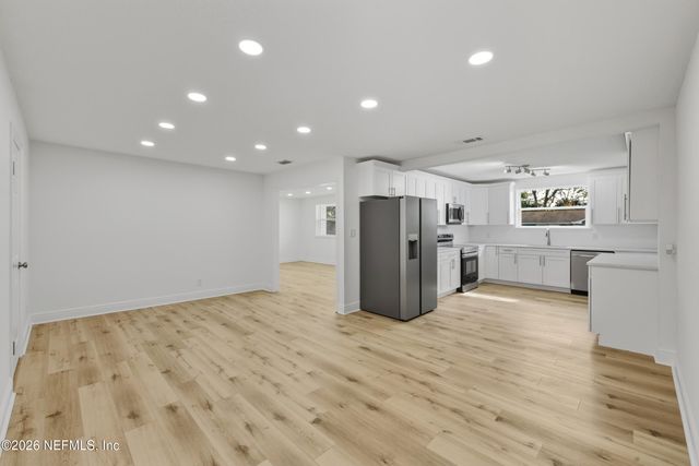 8249 PASCHAL Street, Jacksonville, FL 32220