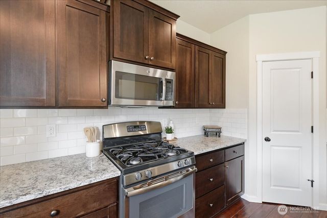 2128 NE Verbena Lane, Camas, WA 98607