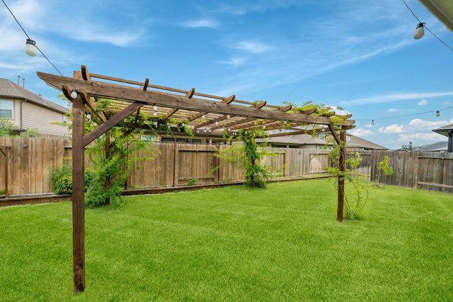 18430 Windy Knoll Way, Houston, TX 77084