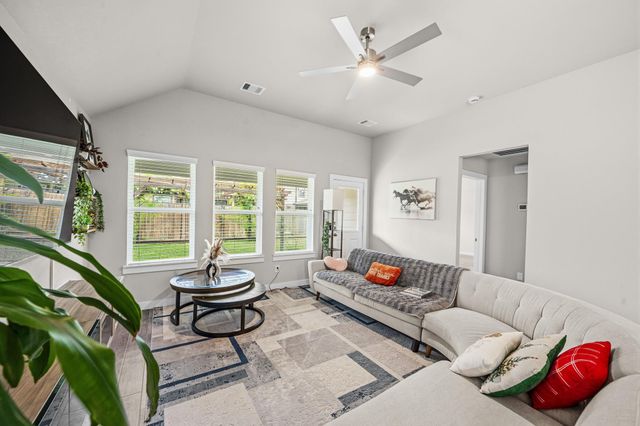 18430 Windy Knoll Way, Houston, TX 77084