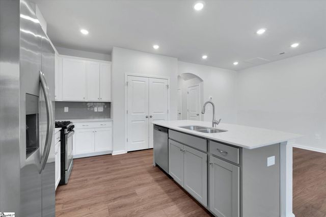 307 Rodessa Lane, Travelers Rest, SC 29690