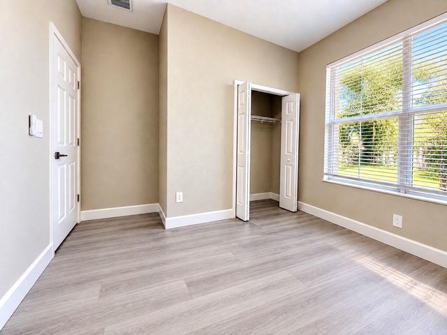 27042 FIREBUSH DRIVE, Wesley Chapel, FL 33544